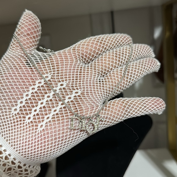 Authentic Cristian Dior silver with rhinestone choker - Picture 11 of 14